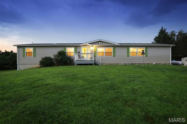 6015 Centerline Drive, French Village MO