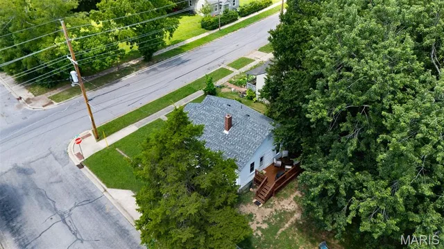 Front exterior — 207 S Olive Street Rolla Missouri real estate