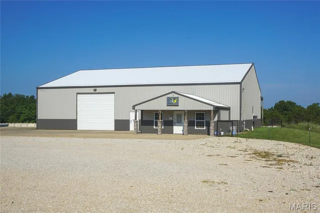 Front exterior — 18119 State Route O Rolla Missouri real estate