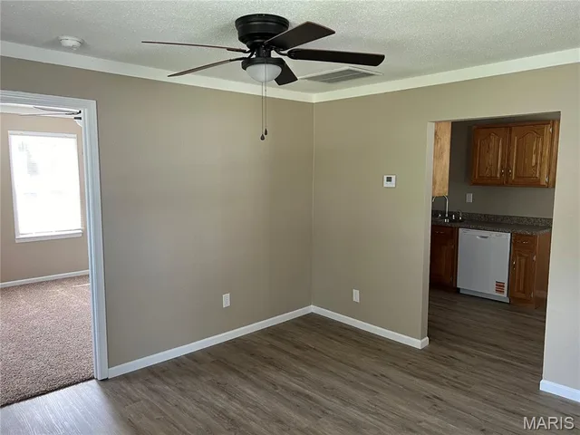 Kitchen — 503 Hood Street Lebanon Missouri real estate