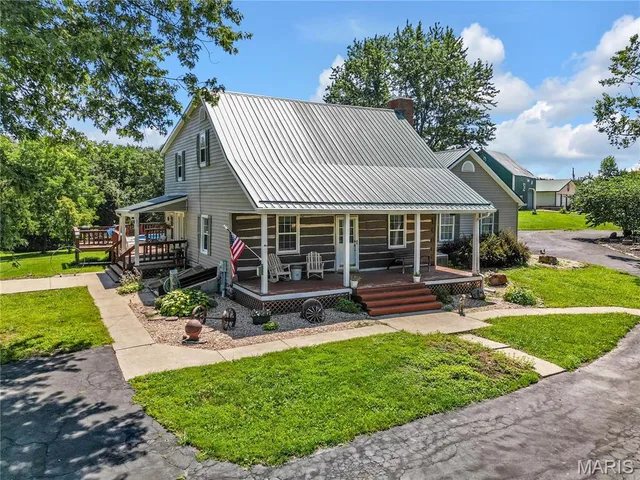 2302 Berkemeyer Road, Hermann MO real estate