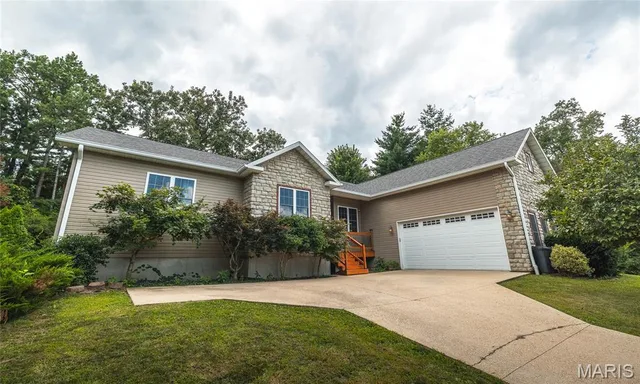 10470 Pine Needle Circle, Rolla MO