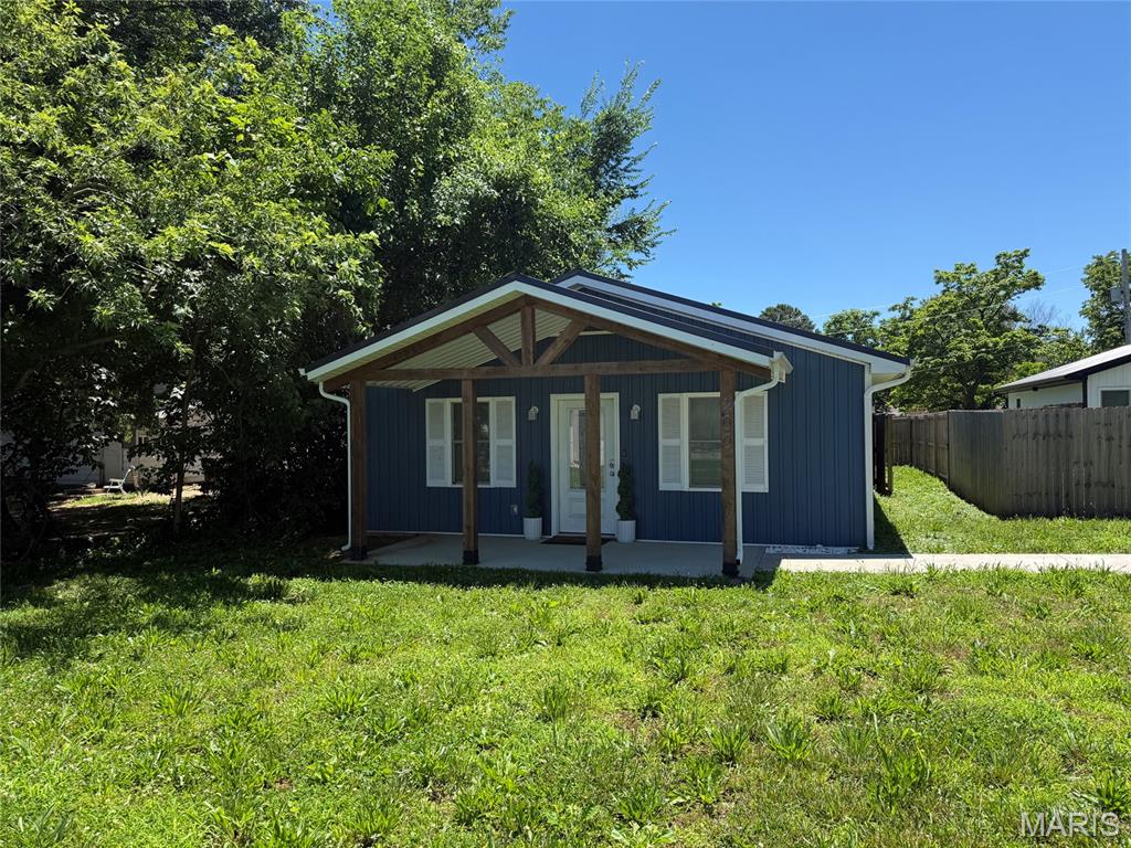 200 Missouri Avenue St James Missouri 2 bedroom 1 bathroom home for sale listed at $164,900