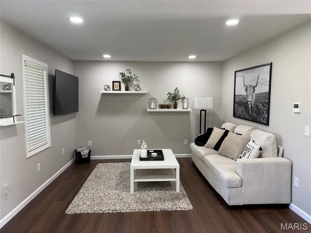 Living room — 200 Missouri Avenue St James Missouri real estate
