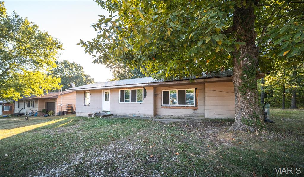 234 Holland Drive Richland Missouri 2 bedroom 2 bathroom home for sale listed at $75,000