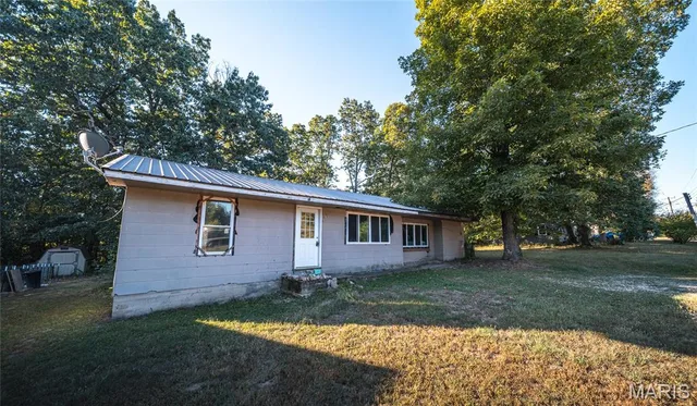 Front exterior — 234 Holland Drive Richland Missouri real estate