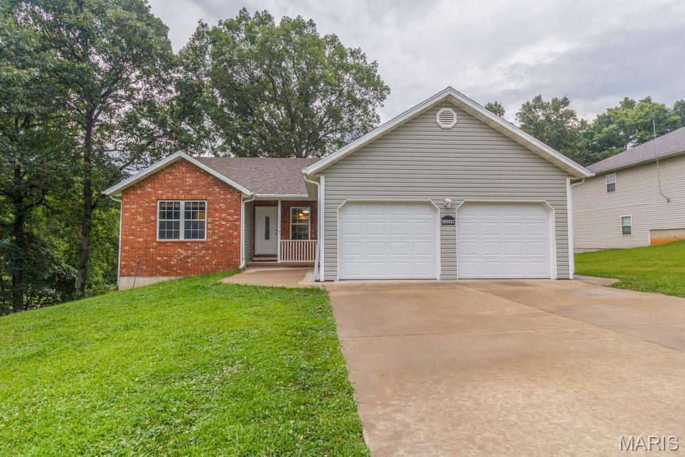 24559 True Drive St Robert Missouri 4 bedroom 3 bathroom home for sale listed at $279,900