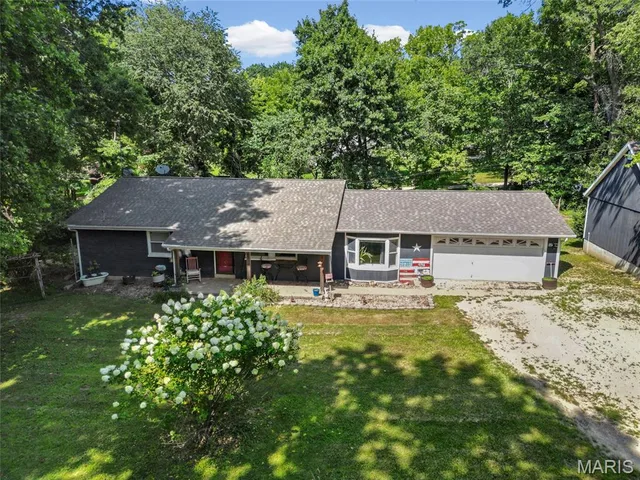 9175 Jones Creek Road, Dittmer MO