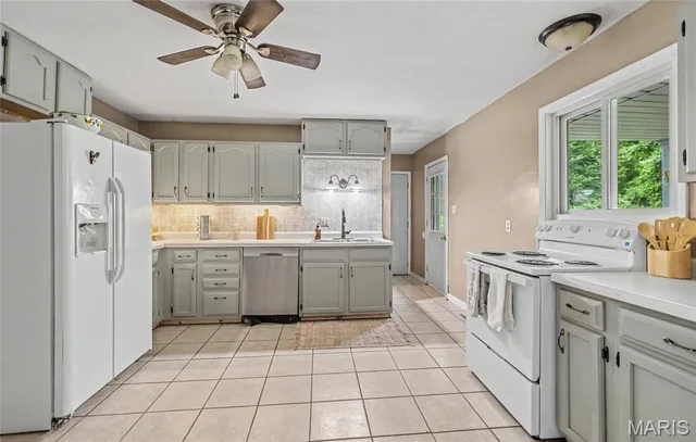 Kitchen — 12 Laird Avenue Rolla Missouri real estate