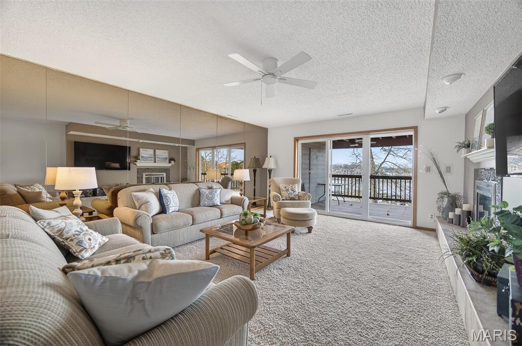 1165 Jeffries Road Osage Beach Missouri 2 bedroom 2 bathroom home for sale listed at $255,000