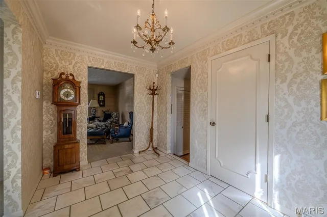 Living room — 21355A Ember Road Lebanon Missouri real estate