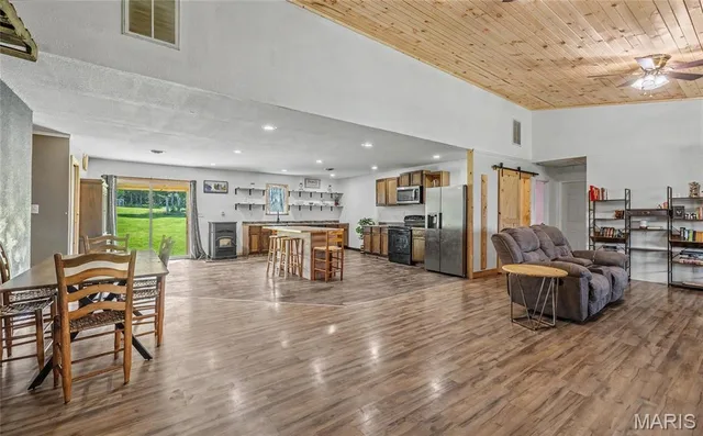 Kitchen — 11875 County Road 5220 Rolla Missouri real estate