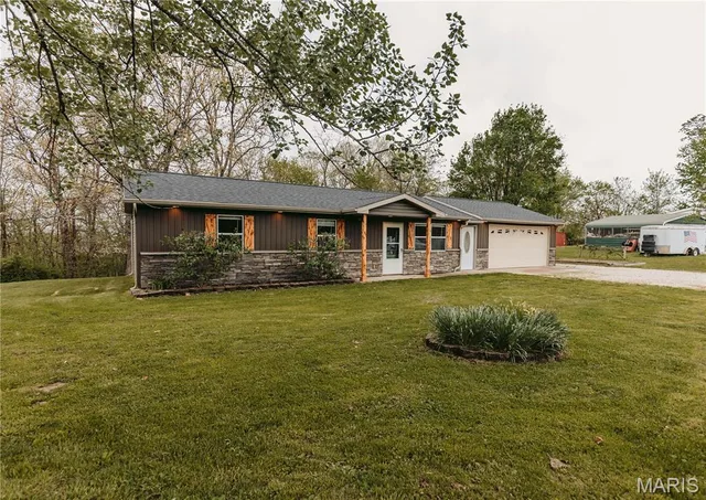 14580 Conway Road, Dixon MO