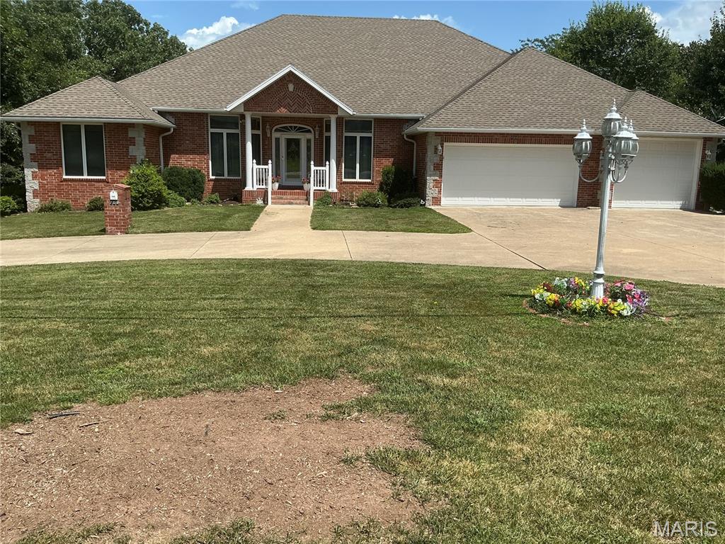 709 Southview Drive Rolla Missouri 5 bedroom 4 bathroom home for sale listed at $620,000
