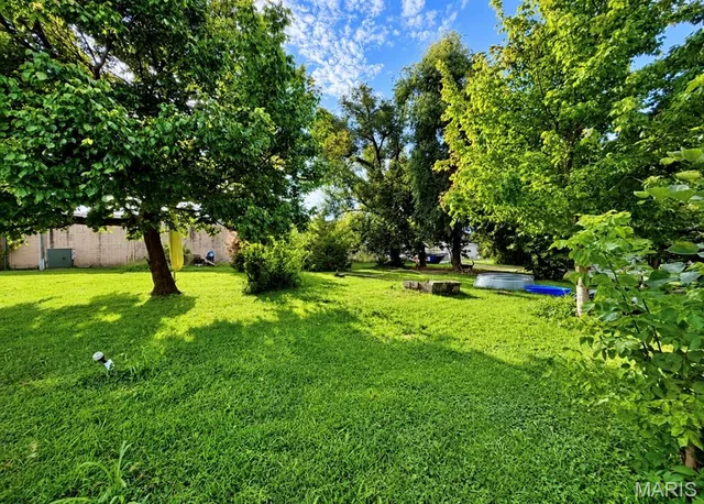 Front exterior — 1023 Thomasville Road Houston Missouri real estate