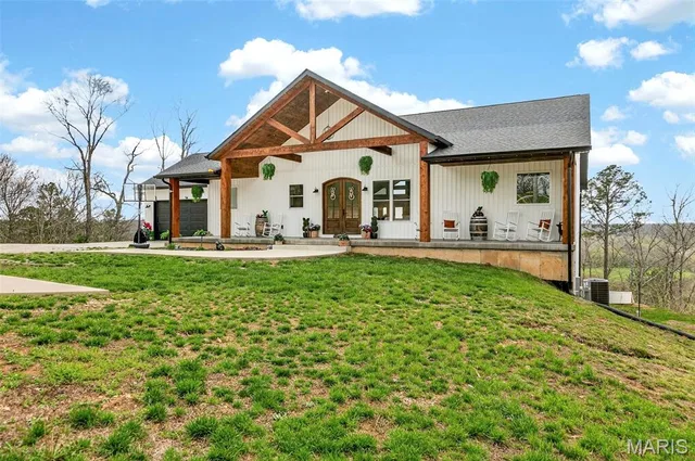 1870 Highway K, St Clair MO
