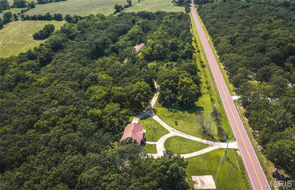 27760 Highway U Crocker Missouri 3 bedroom 2 bathroom home for sale listed at $325,000