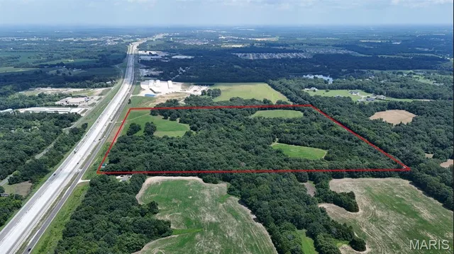 Front exterior — 50.84 Acres Veterans Memorial Parkway Unincorporated Missouri real estate