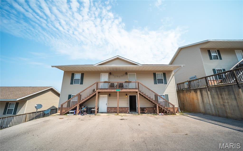 16524 Hunters Ridge Lane St Robert Missouri home for sale listed at $284,900