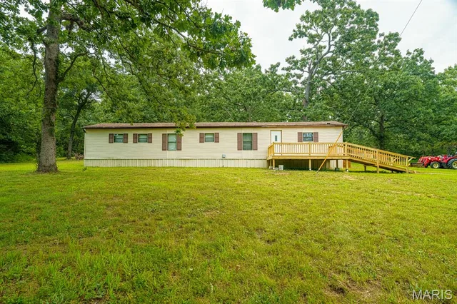Front exterior — 18618 S US Highway 63 Rolla Missouri real estate