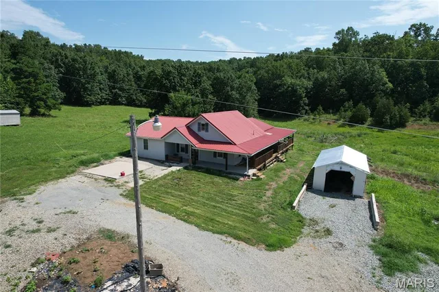 Front exterior — 1833 Highway F Fredericktown Missouri real estate