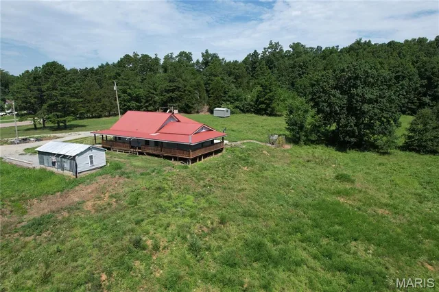 Kitchen — 1833 Highway F Fredericktown Missouri real estate