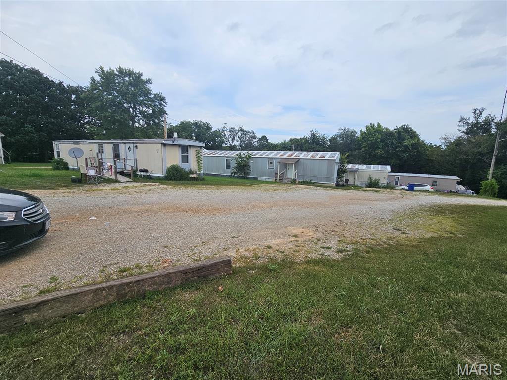 568 & 572 HIGHWAY Y St Robert Missouri home for sale listed at $305,000