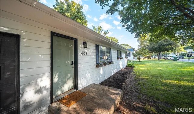 Front exterior — 403 Fox Creek Road Rolla Missouri real estate