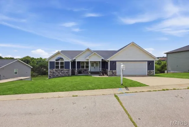 Front exterior — 166 Jared Street Waynesville Missouri real estate