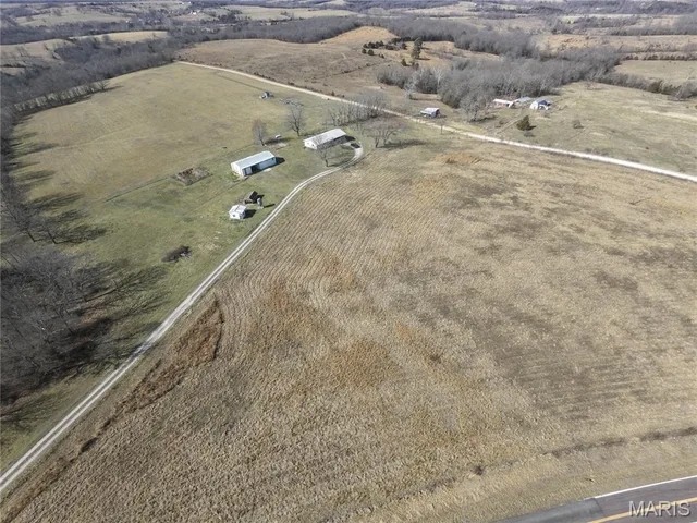 5415 Highway M, Mountain Grove MO