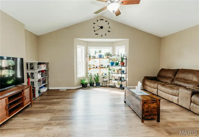 Living room — 120 Sweet Valley Circle Crocker Missouri real estate