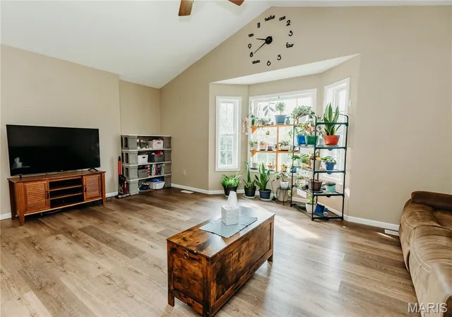 Kitchen — 120 Sweet Valley Circle Crocker Missouri real estate