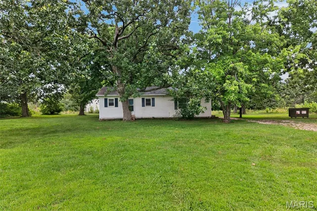 25475 Richard Lane, Waynesville MO real estate