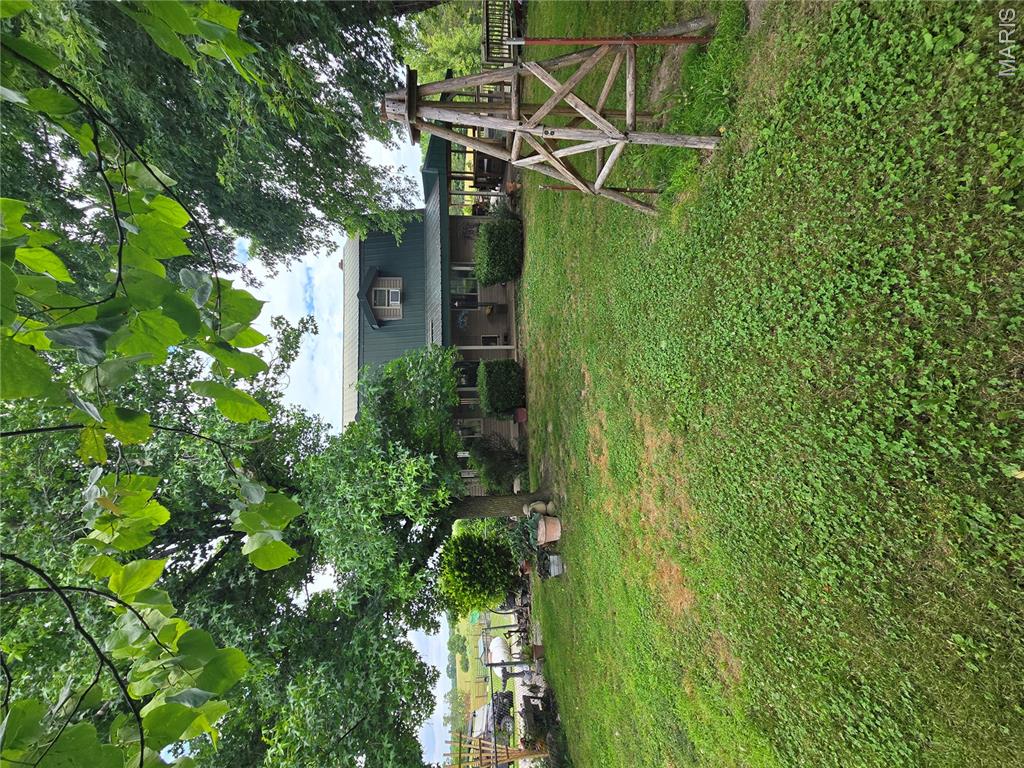 6405 State Route Mm, Birch Tree MO