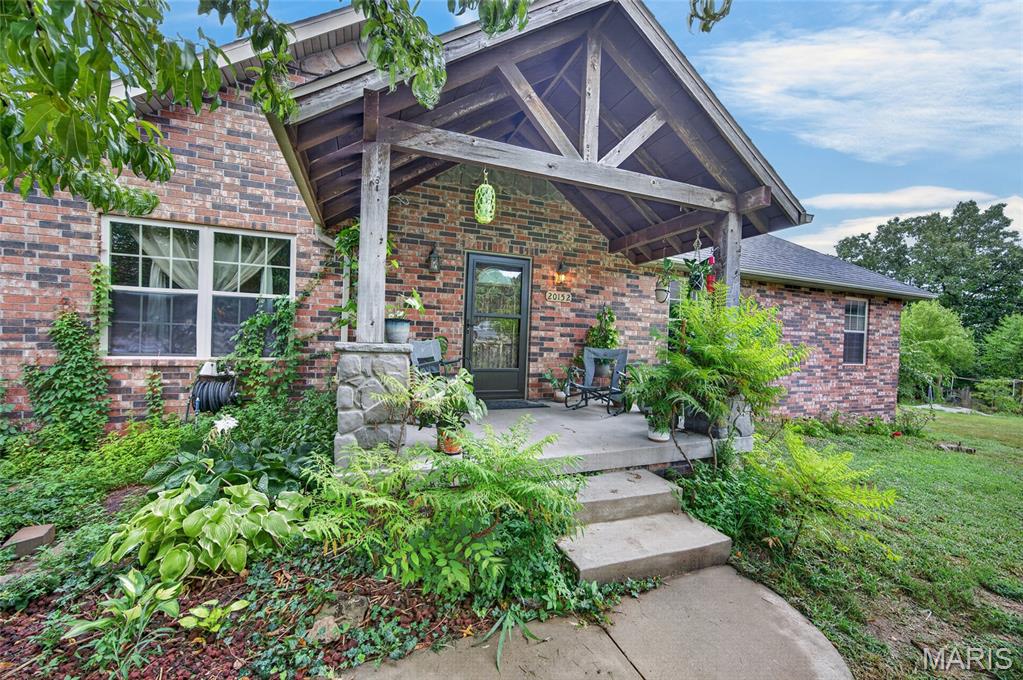 20152 Helios Lane St Robert Missouri 4 bedroom 3 bathroom home for sale listed at $375,000