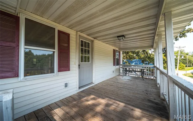 Front exterior — 205 9th Street Crocker Missouri real estate