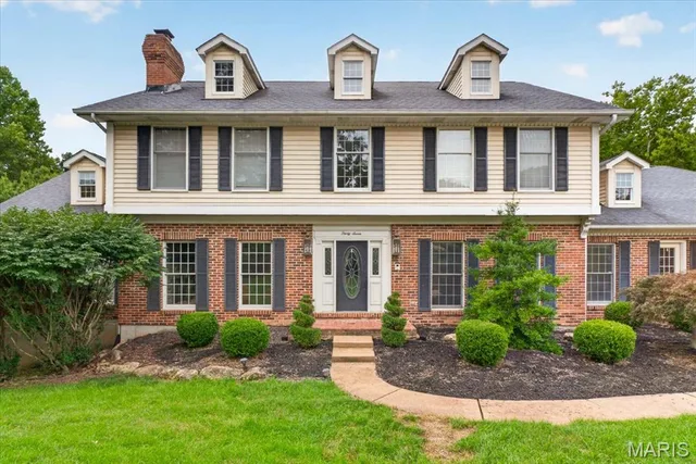 37 Kennerly Manor Drive, St Louis MO