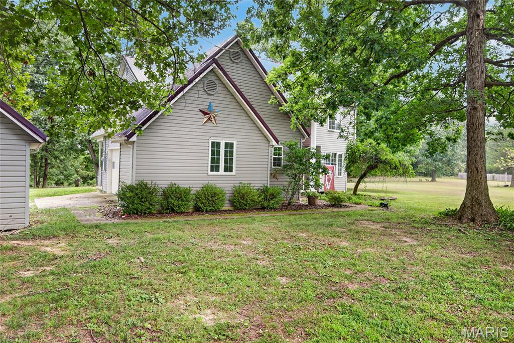 26150 Rambling Lane Richland Missouri 4 bedroom 3 bathroom home for sale listed at $289,900