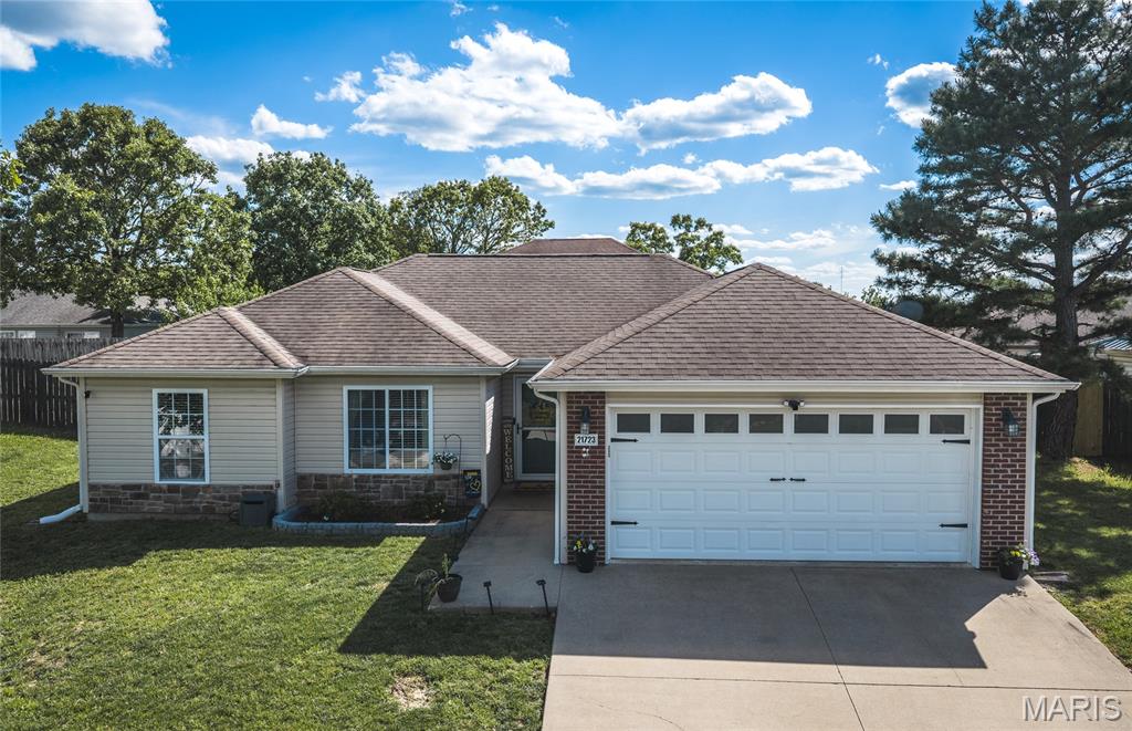 21723 Leonard Lane Waynesville Missouri 3 bedroom 2 bathroom home for sale listed at $249,000