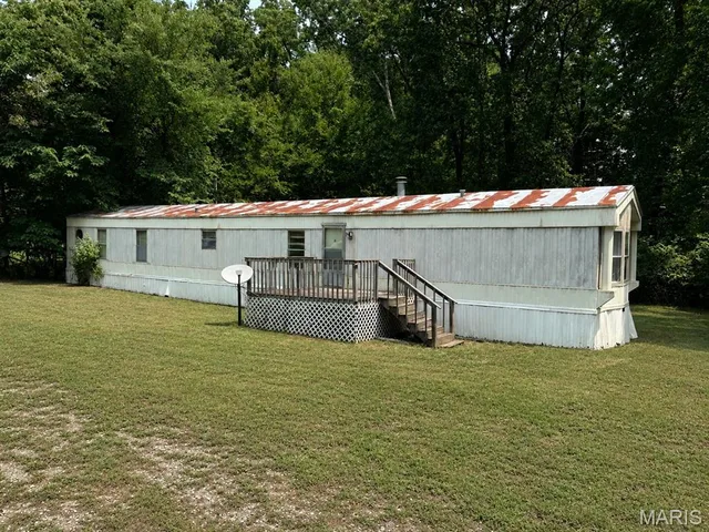 1804 Collier Drive, Waynesville MO real estate