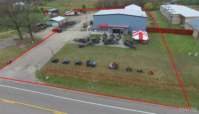 27067 Highway 5, Lebanon MO