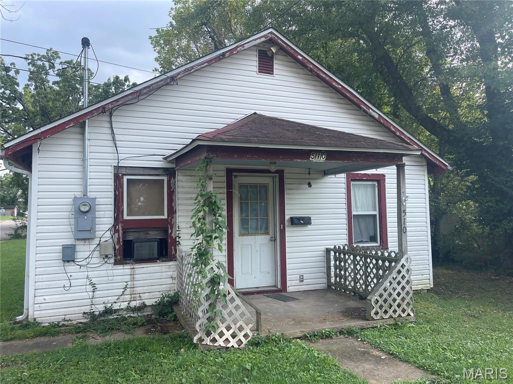 510 Hood Street Lebanon Missouri 3 bedroom 1 bathroom home for sale listed at $32,000