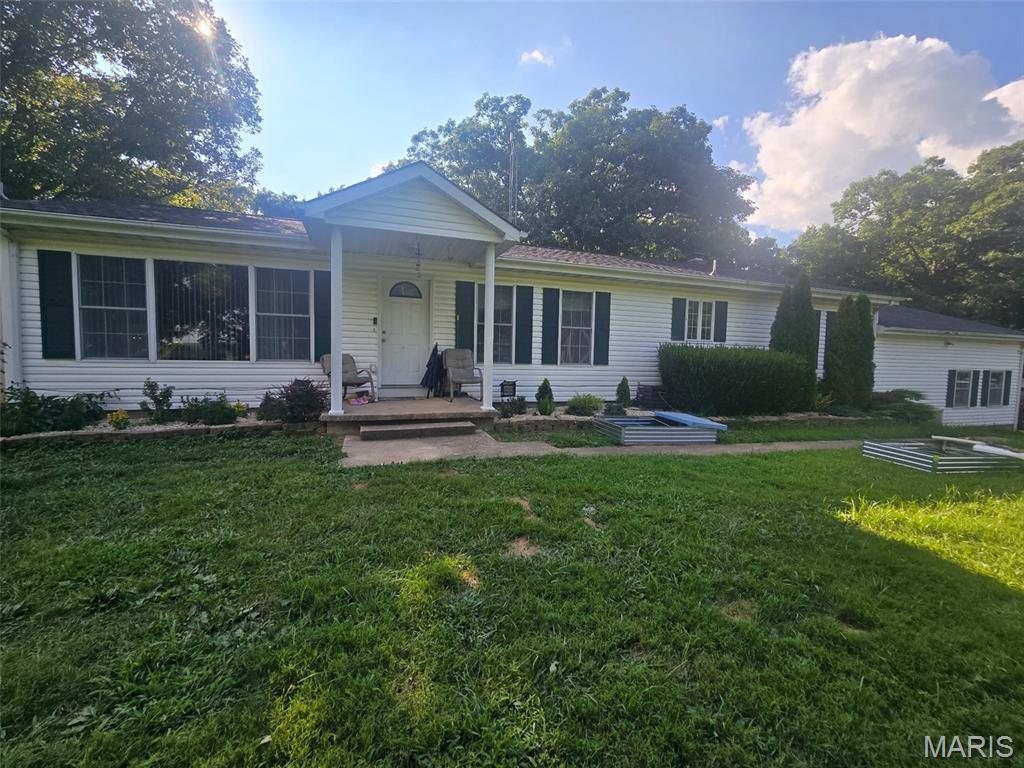 16461 Hwy 63 S Vichy Missouri 4 bedroom 3 bathroom home for sale listed at $415,000