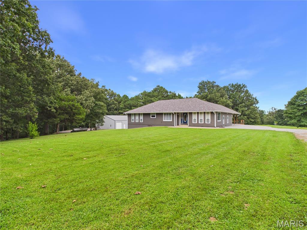 1098 County Road 304, Poplar Bluff MO
