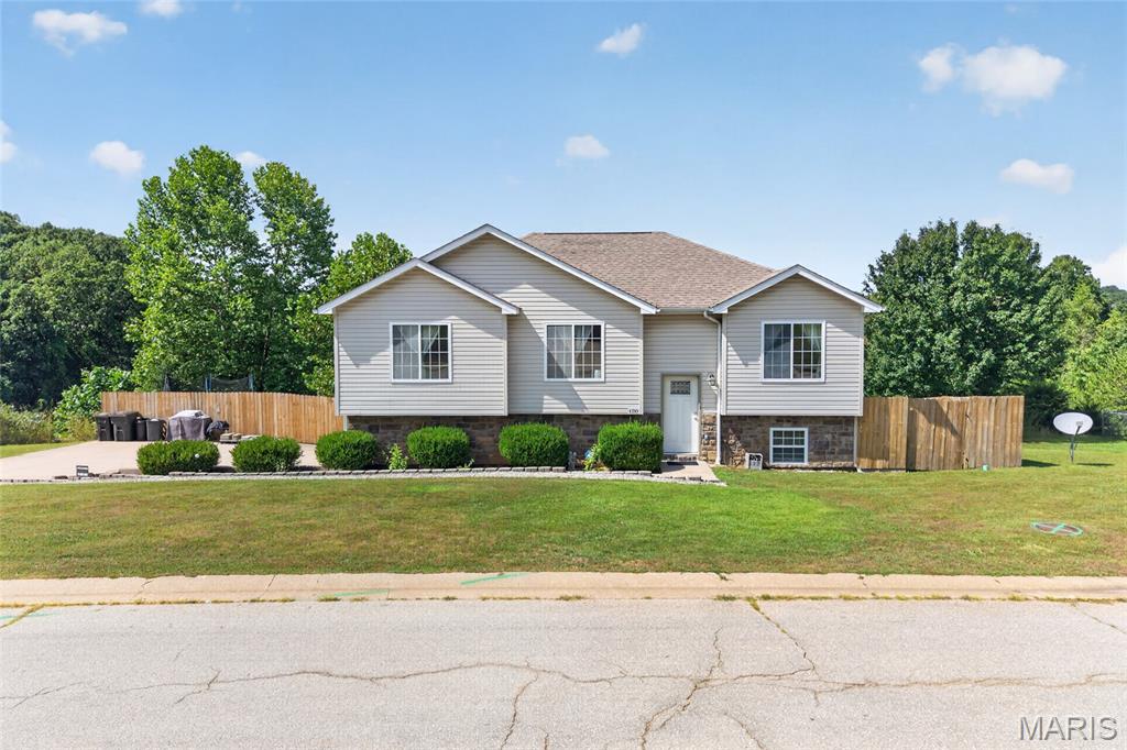120 Kale Court St Robert Missouri 4 bedroom 3 bathroom home for sale listed at $314,900