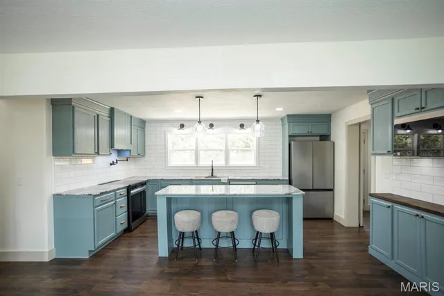 Kitchen — 804 E Main Street Richland Missouri real estate