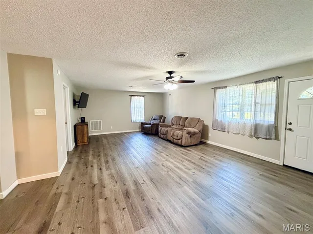 Kitchen — 4396 State Highway 21 Doniphan Missouri real estate