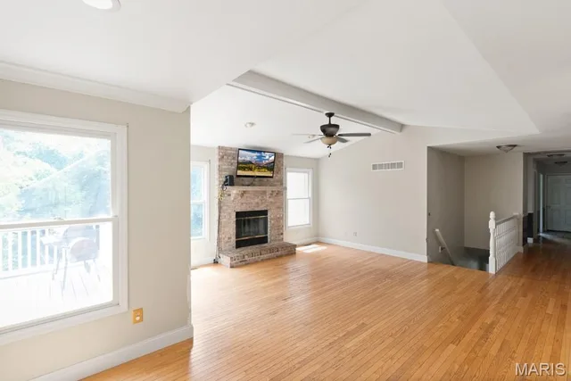 Living room — 308 Deep Woods Drive St Clair Missouri real estate