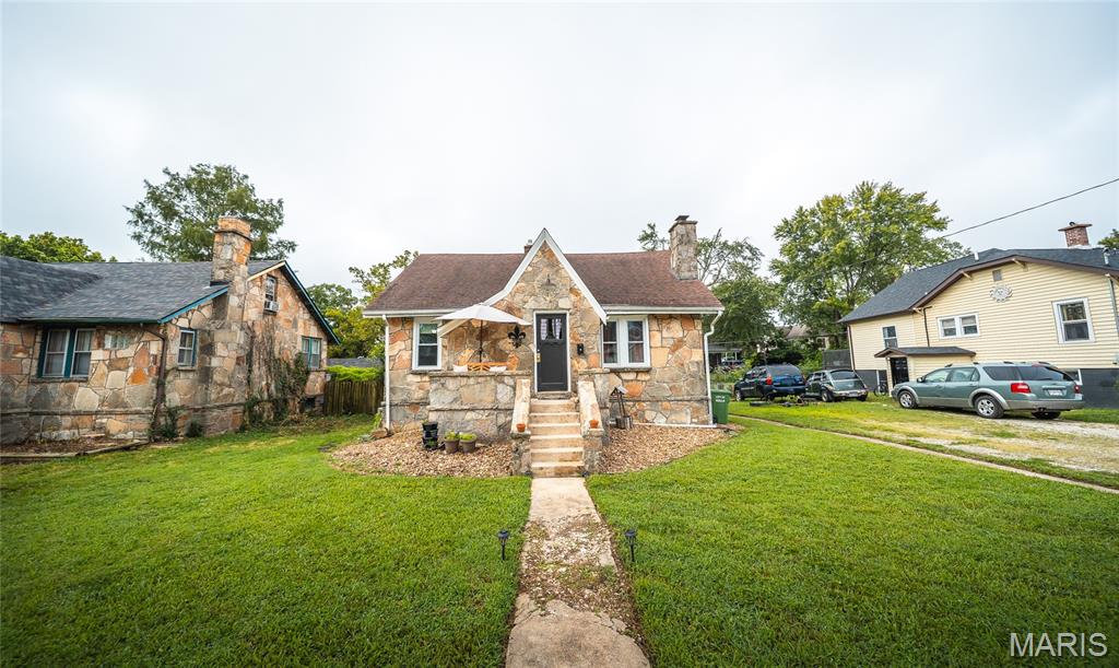 508 E 12th Street Rolla Missouri 3 bedroom 2 bathroom home for sale listed at $199,000