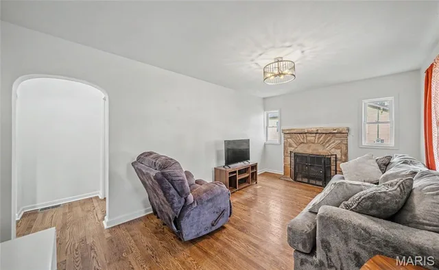 Living room — 508 E 12th Street Rolla Missouri real estate
